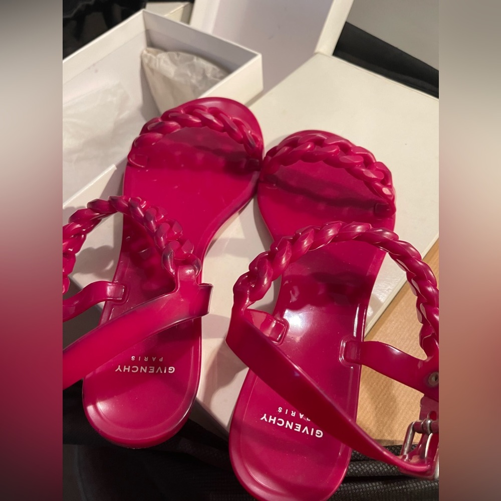 GIVENCHY JELLY PLATE SANDALS - FUSHIA, Size 38